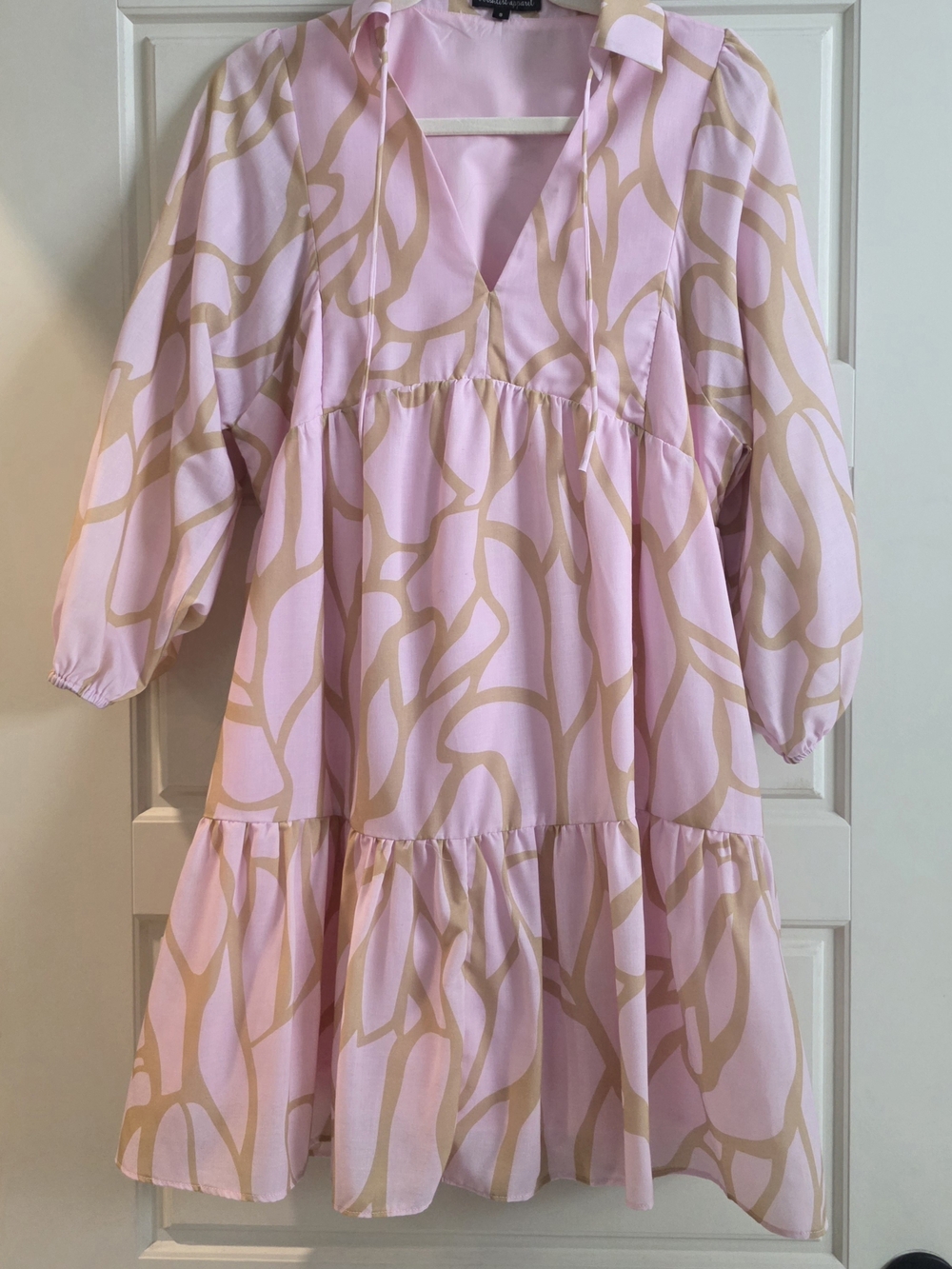 Women's Boutique Patterned V-Neck Dress